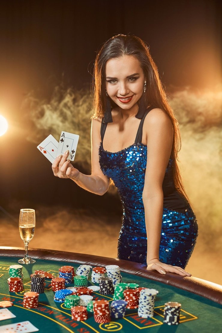 elangtoto Teen Patti Live Table